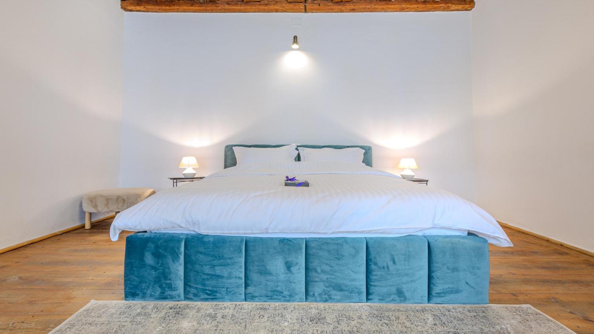 Ch6 By Rentable Apartment Brasov Bagian luar foto